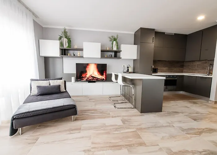 Lilly Luxury * オパティヤ